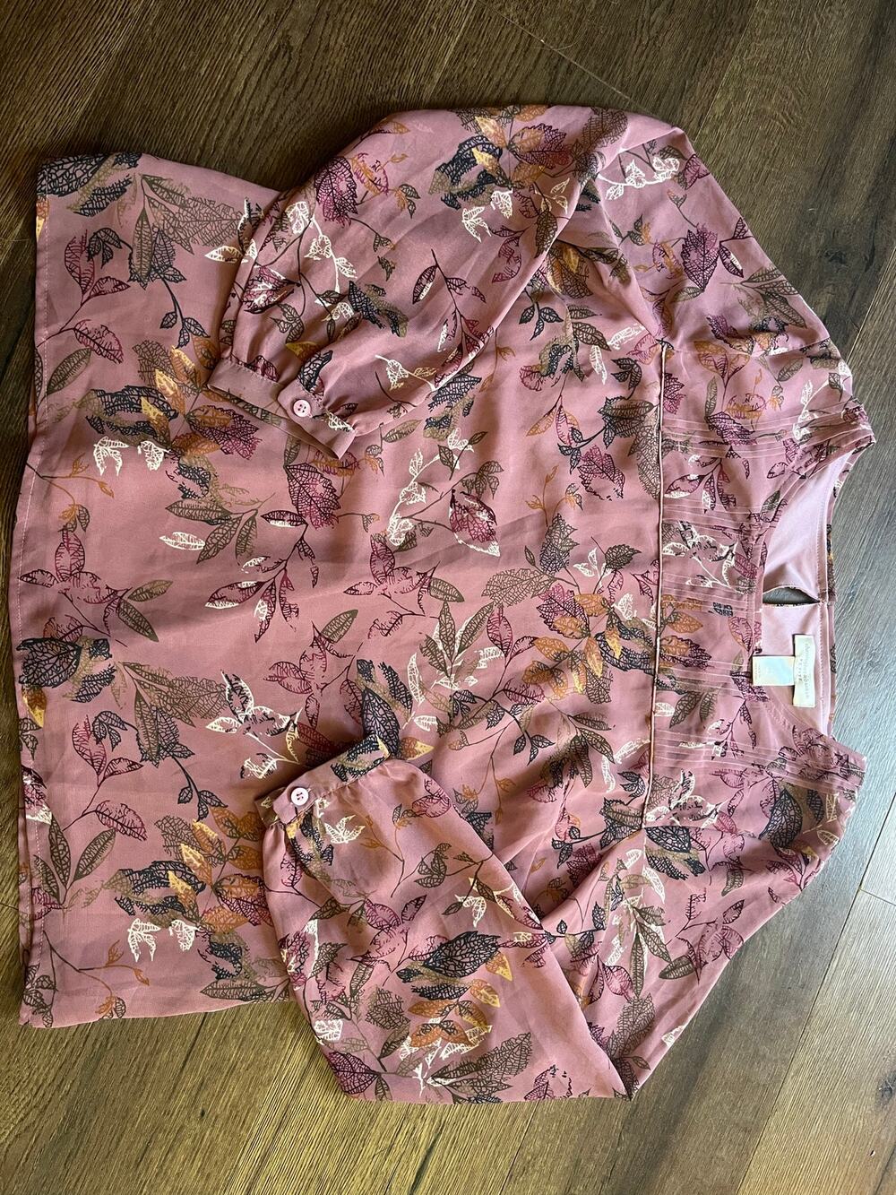 Christopher & Banks Petite Large Mauve Botanical Floral Long Sleeve Blouse